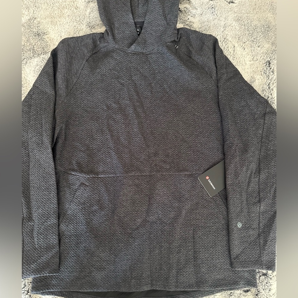 MENS LULU LEMON HOODIE SIZE XL